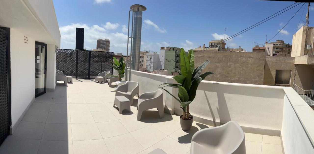 Apartamentos Breton 17 Double Deluxe 阿利坎特 外观 照片